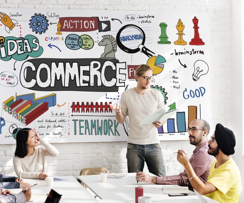 Sinergia que Converte: Como Unir Comercial e Marketing para Turbinar Suas Vendas